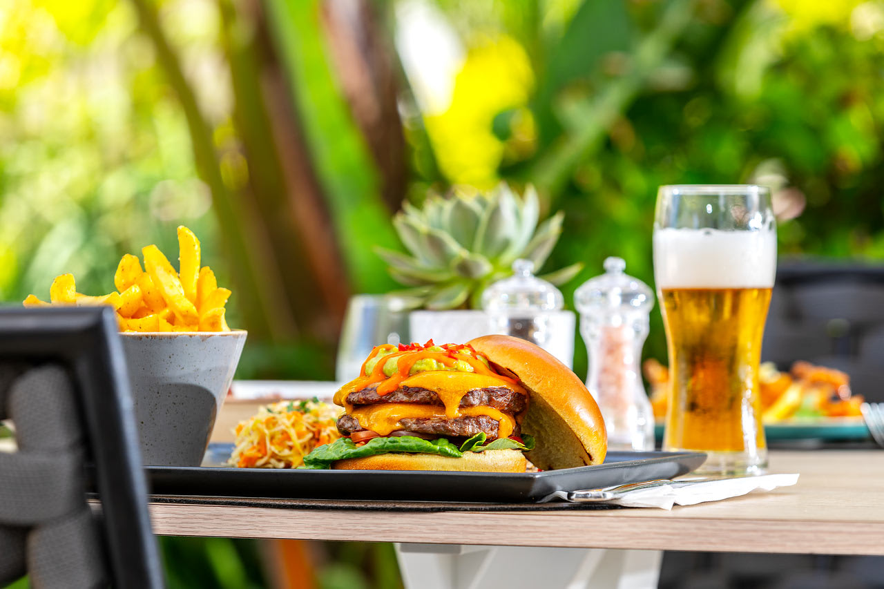 À la carte-restaurang med grillrätter