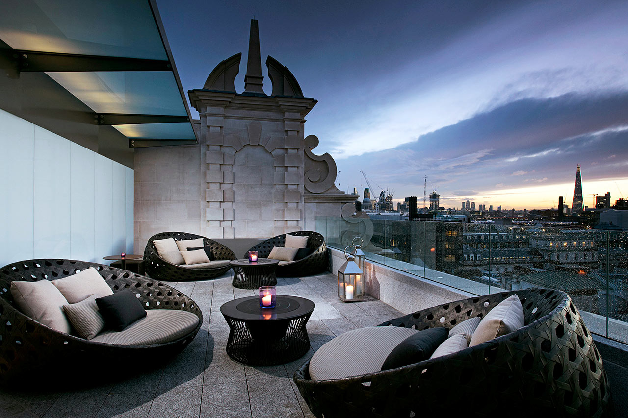 Radio Rooftop Bar