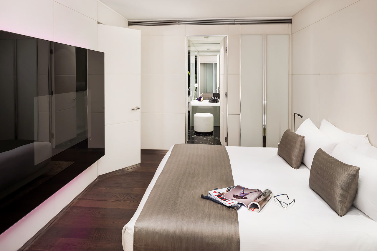 Svit (Chic Suite)