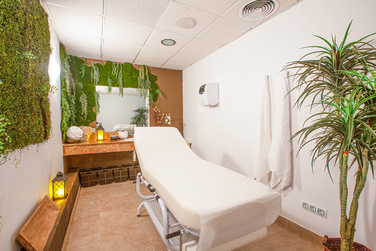 Hotellet erbjuder massage mot avgift