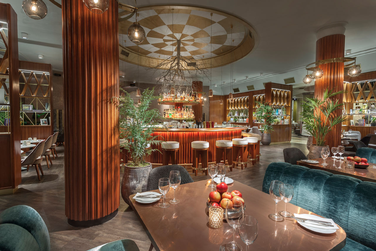 À la carte-restaurang