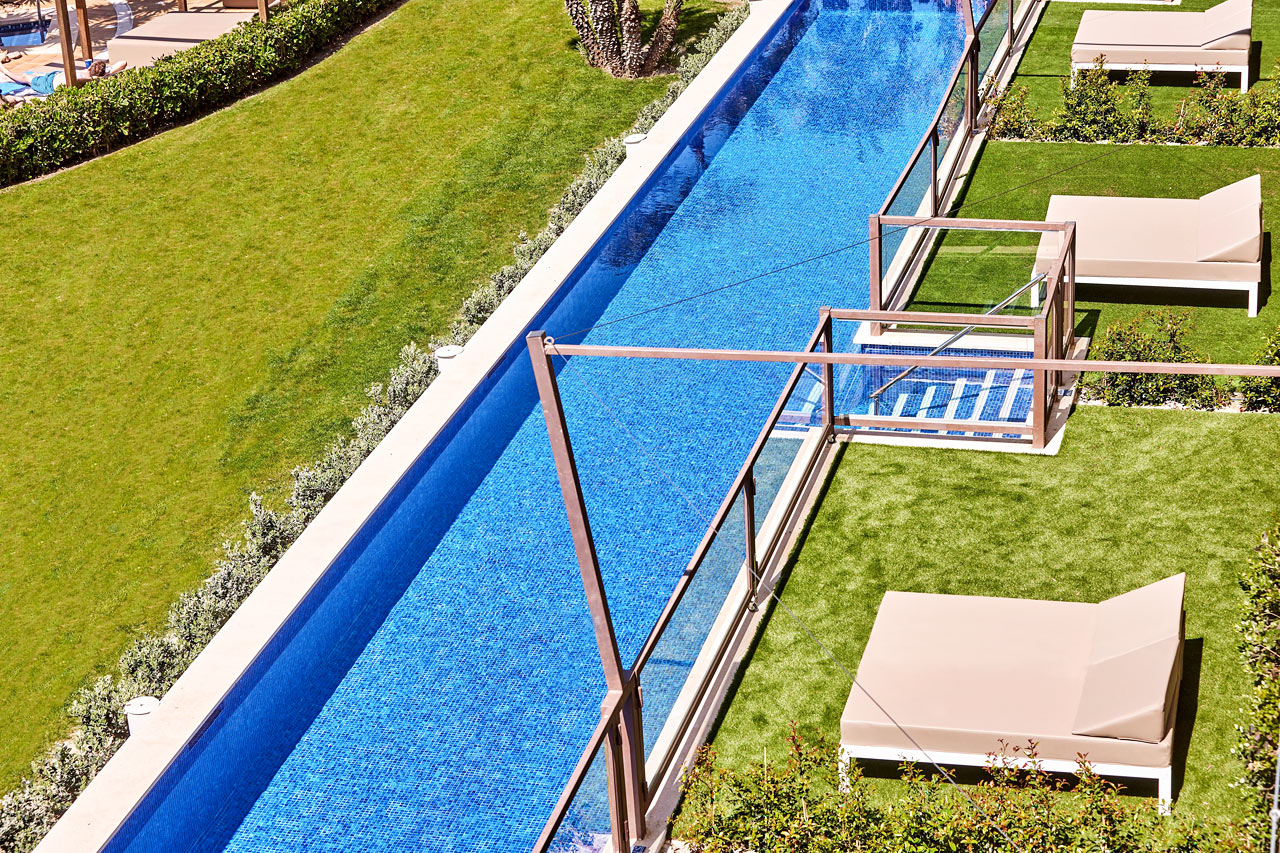 Tvårumslägenhet med poolaccess till gemensam pool