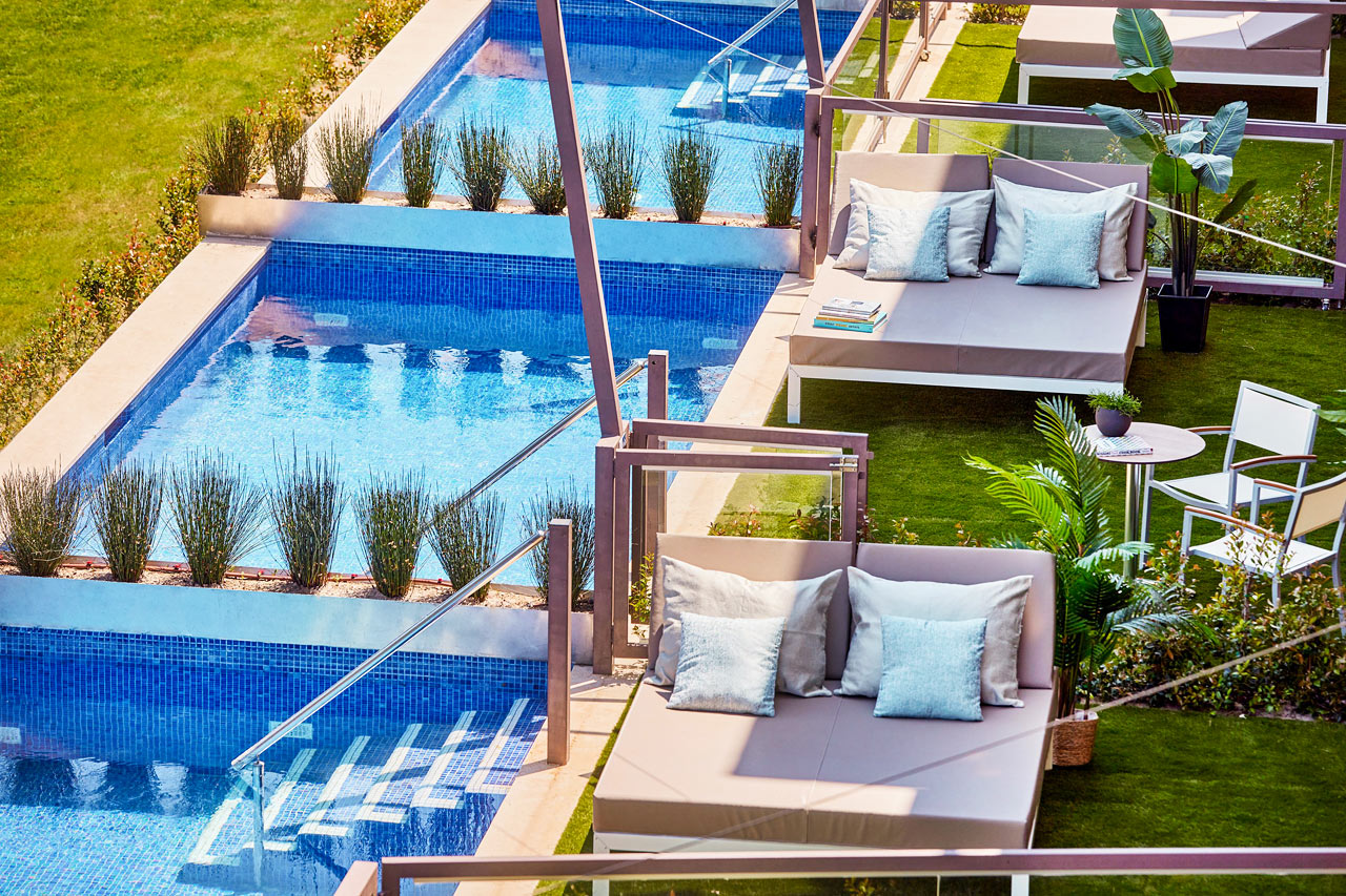 Tvårumslägenhet med privat pool