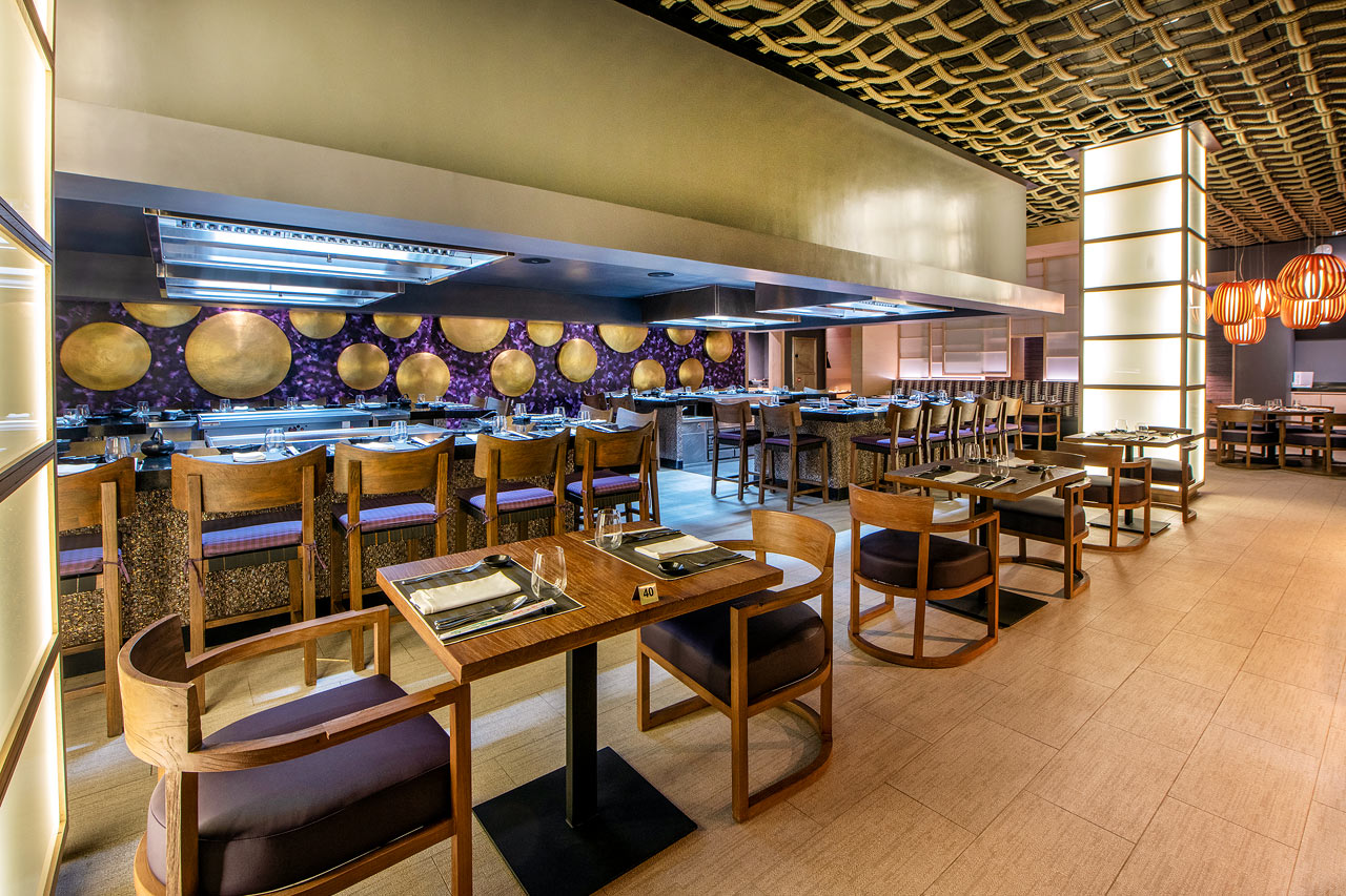 Asiatisk à la carte-restaurang
